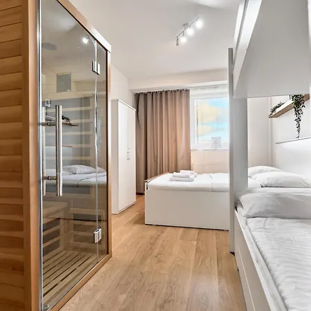 Sunside By Mountain Ways Lägenhet