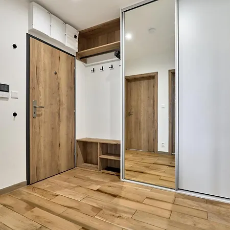 Sunside By Mountain Ways